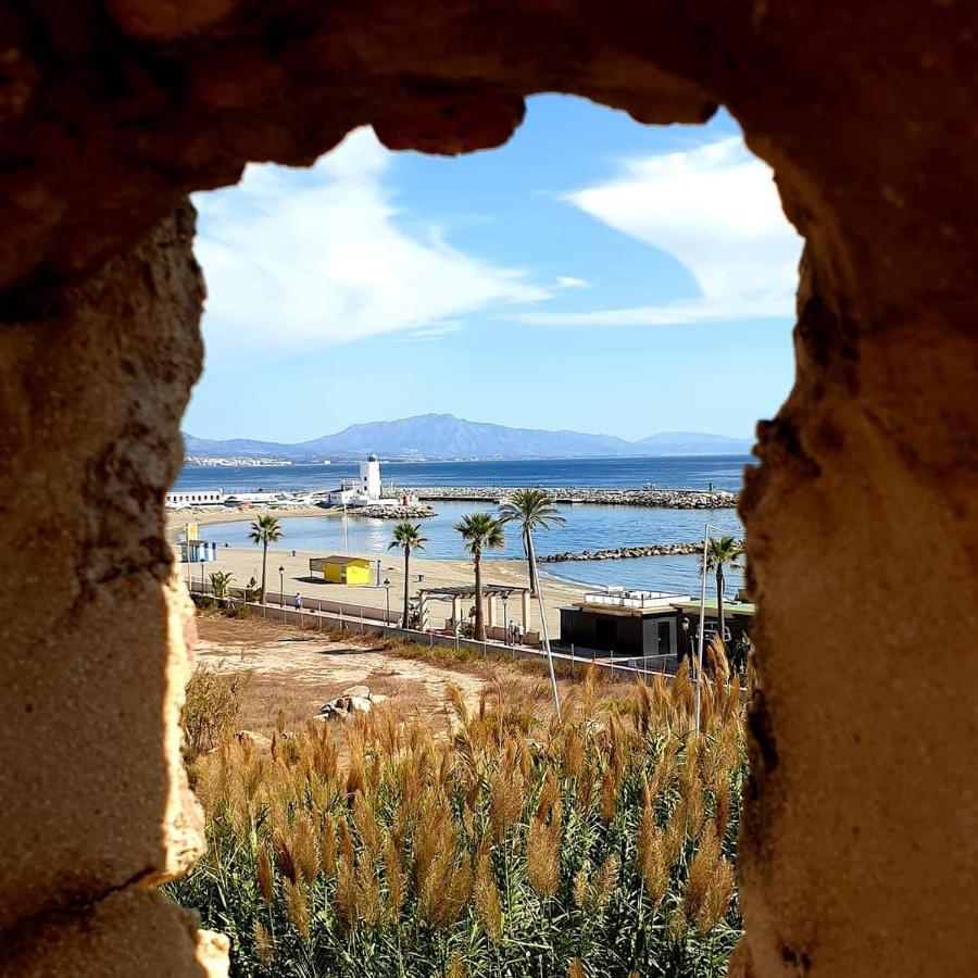 Duquesa Seafront Marina