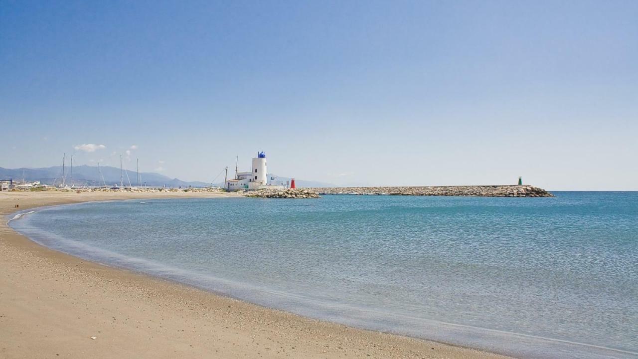 Duquesa Seafront Marina